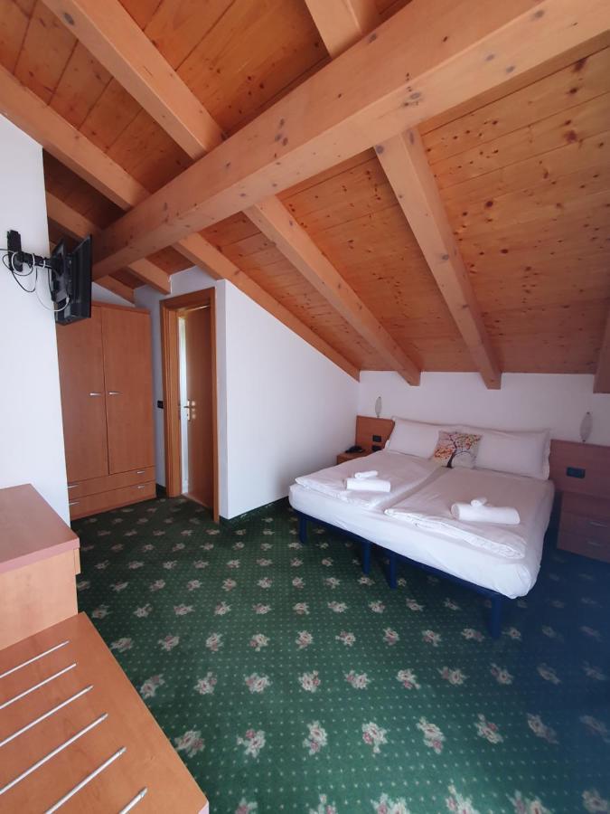 Hotel Pezzotti Pellizzano Exteriér fotografie